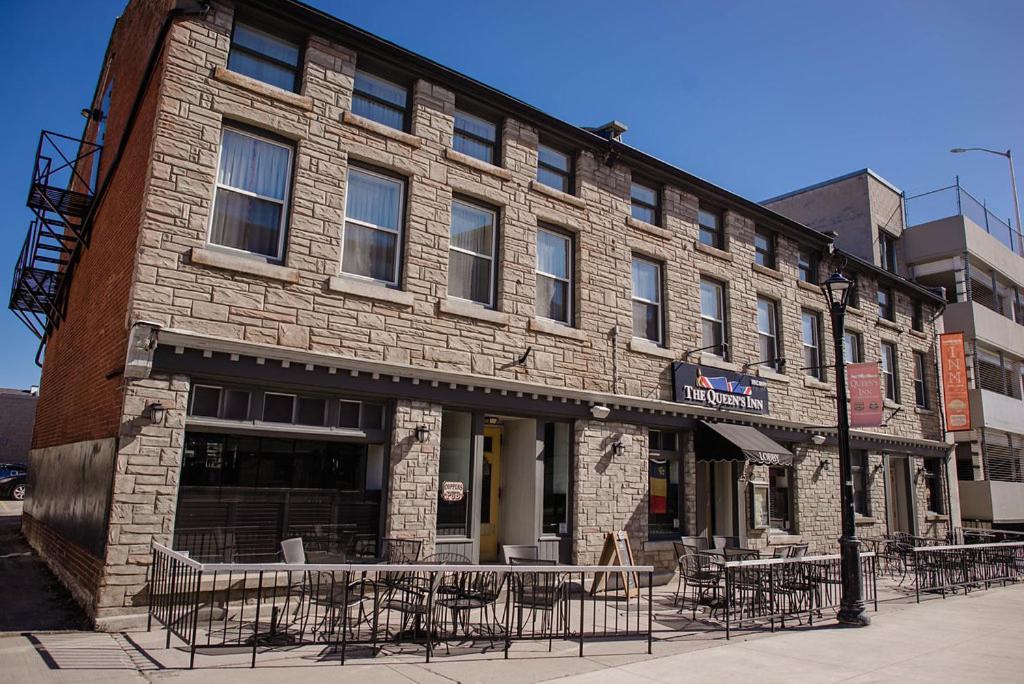 The Queen'S Inn Кингстън Екстериор снимка